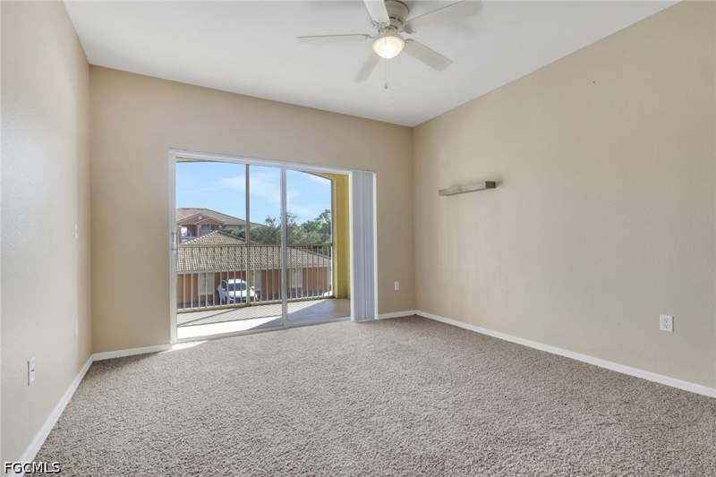 2 bedroom Condominium at 6321 Aragon Way 206, Tuscany Gardens, Fort Myers — photo 5