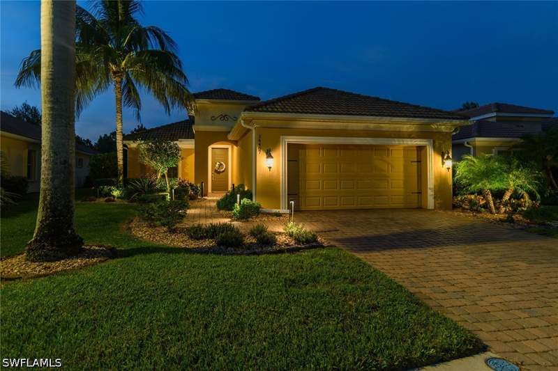 3 bedroom SingleFamilyResidence at 14487 Manchester Dr, Reflection Lakes Of Naples, Naples — photo 2