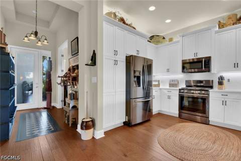 16318 Vivara Pl, Bonita Springs FL - photo 10 of 48