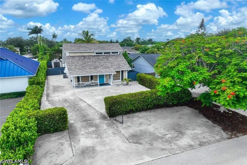 3 bedroom SingleFamilyResidence at 862 97th Ave N, Naples Park, Naples — photo 4