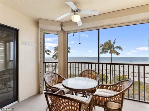 7500 Estero Blvd 203, Fort Myers Beach FL - photo 10 of 39