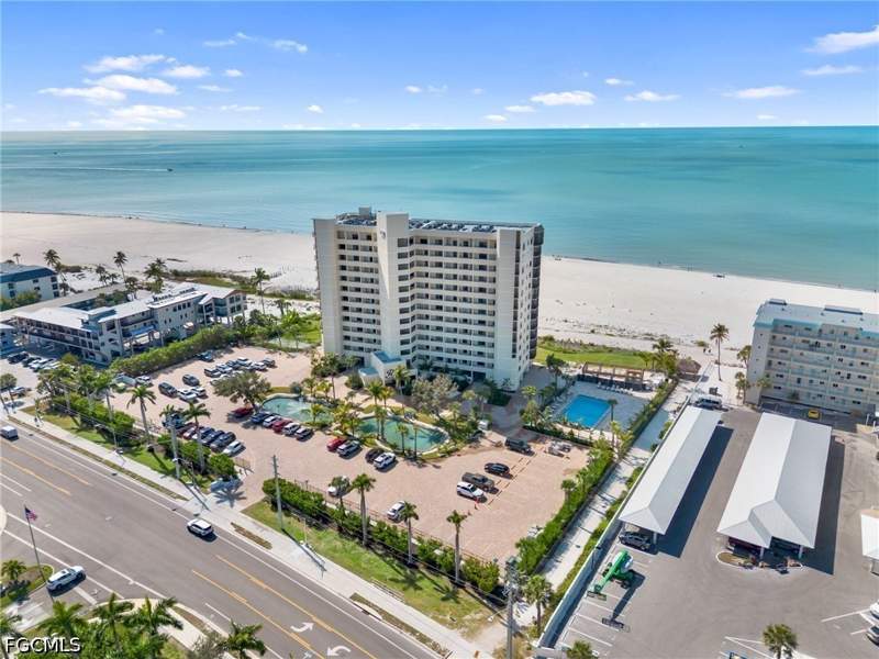 2 bedroom Condominium at 7500 Estero Blvd 203, Riviera Club, Fort Myers Beach — photo 4