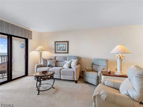 7500 Estero Blvd 203, Fort Myers Beach FL - photo 8 of 39