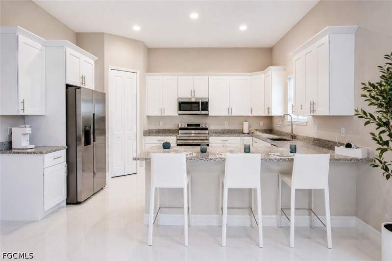 4 bedroom SingleFamilyResidence at 970 Grant Blvd, Lehigh Acres, Lehigh Acres — photo 5