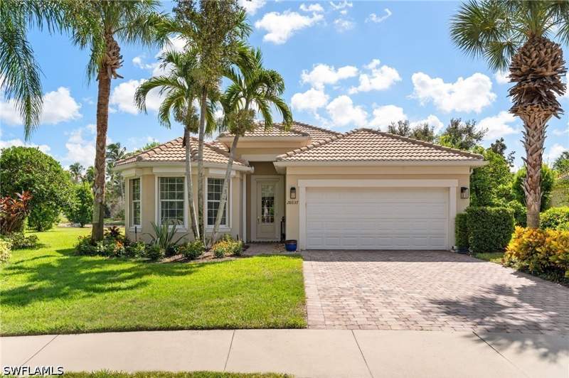 3 bedroom SingleFamilyResidence at 28037 Umiak Ct, Village Walk Of Bonita Springs, Bonita Springs — photo 2