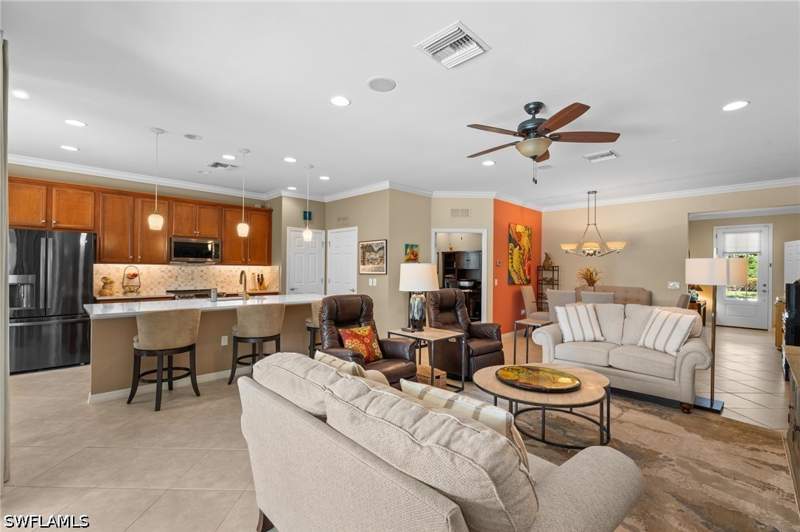 3 bedroom SingleFamilyResidence at 28037 Umiak Ct, Village Walk Of Bonita Springs, Bonita Springs — photo 3