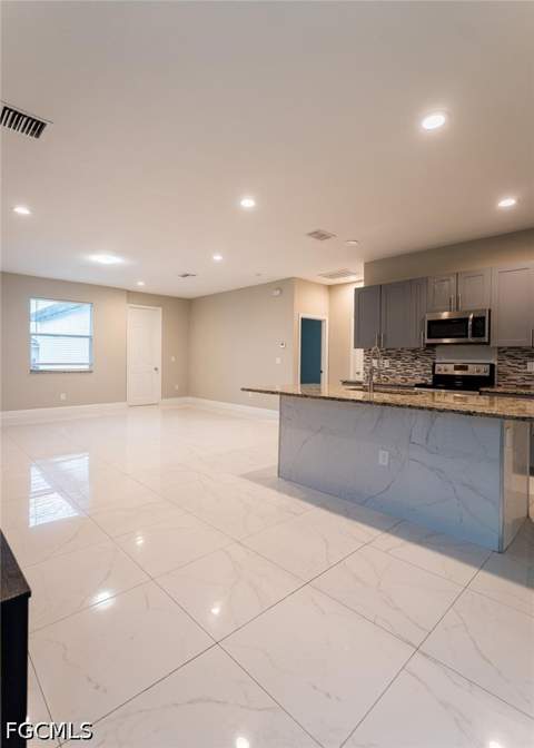 2917 5th St SW, Lehigh Acres FL - photo 6 of 22