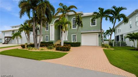 5575 Avenida Pescadora, Fort Myers Beach FL - photo 6 of 50