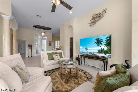 7904 Glenfinnan Cir, Fort Myers FL - photo 10 of 43