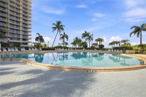 260 Seaview Ct 1805, Marco Island FL - photo 22 of 47