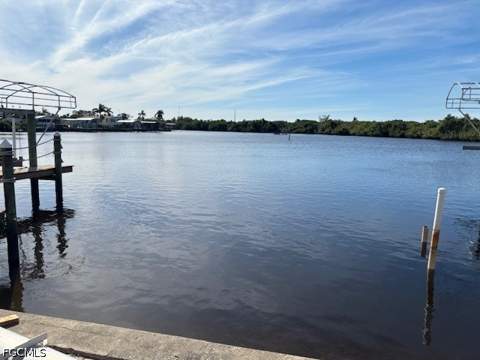 309 Shoreland Dr W, Fort Myers FL - photo 14 of 15