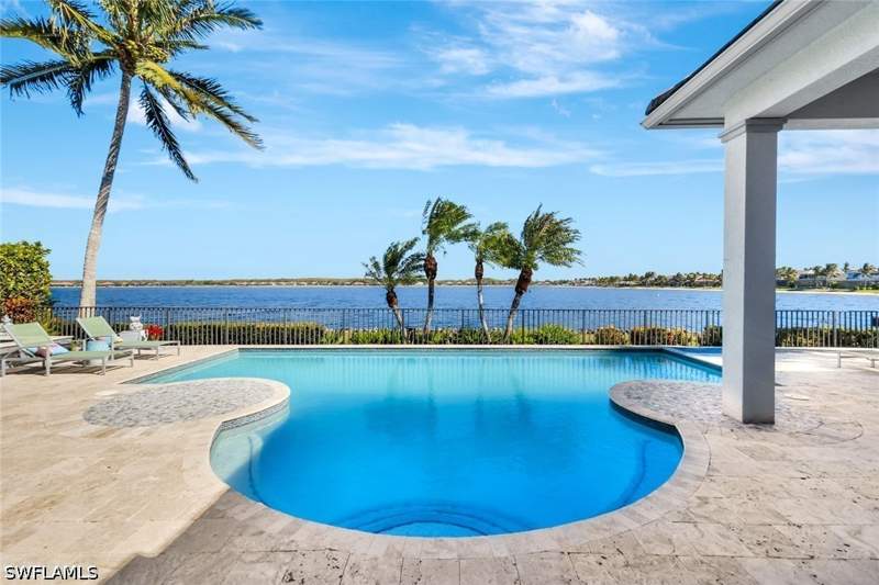 4 bedroom SingleFamilyResidence at 9226 Marble Stone Dr, The Quarry, Naples — photo 2