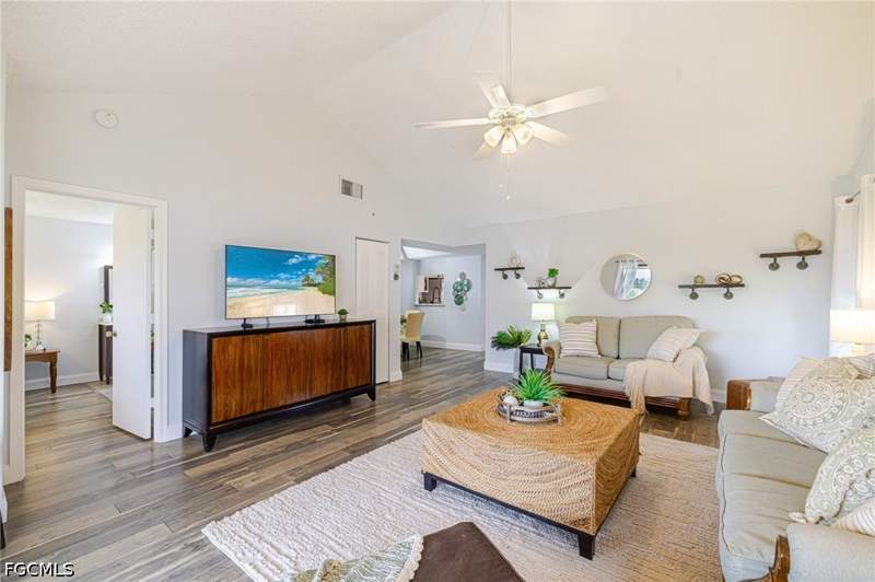 2 bedroom Condominium at 17156 Ravens Roost 7, Terraverde Country Club, Fort Myers — photo 3