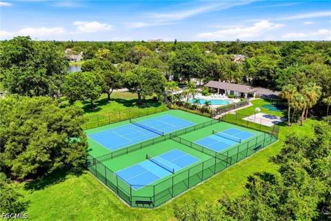 12441 McGregor Woods Cir, Fort Myers FL - photo 12 of 13