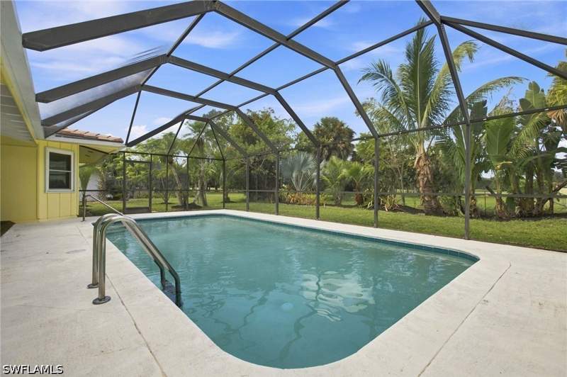 2 bedroom SingleFamilyResidence at 64 Pebble Beach Blvd, Lely Golf Estates, Naples — photo 2