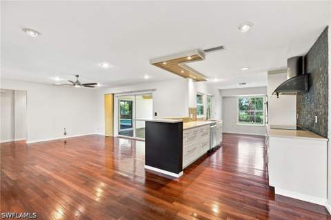 64 Pebble Beach Blvd, Naples FL - photo 7 of 50
