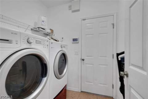 912 Mary Ave S, Lehigh Acres FL - photo 16 of 18