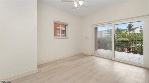 14811 Laguna Dr 202, Fort Myers FL - photo 21 of 28