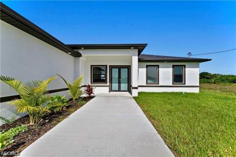 914 Manresa Ave S, Lehigh Acres FL - photo 20 of 22