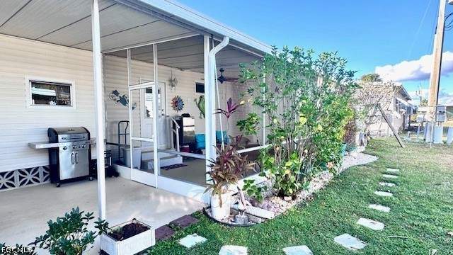 2 bedroom ManufacturedHome at 5712 Captain John Smith Loop, Old Bridge Village, North Fort Myers — photo 2