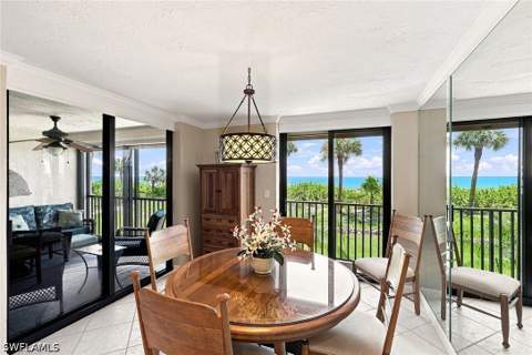 10475 Gulf Shore Dr 114, Naples FL - photo 12 of 45