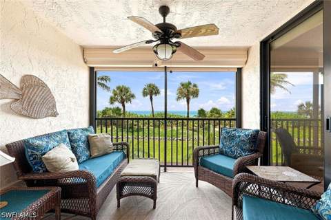 10475 Gulf Shore Dr 114, Naples FL - photo 21 of 45