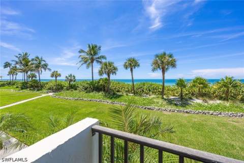 10475 Gulf Shore Dr 114, Naples FL - photo 23 of 45