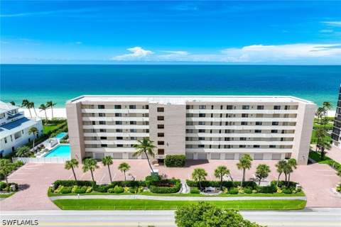 10475 Gulf Shore Dr 114, Naples FL - photo 24 of 45