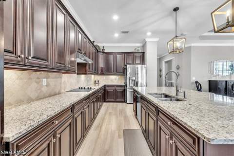 10600 Pistoia Dr, Fort Myers FL - photo 13 of 50