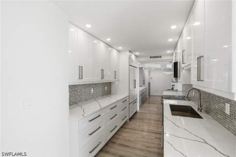 4001 Gulf Shore Blvd N 1407, Naples FL - photo 17 of 46