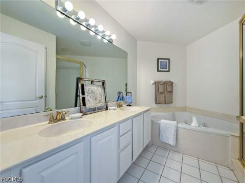 15055 Tamarind Cay Ct 1207, Fort Myers FL - photo 18 of 35