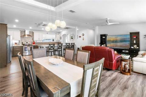 417 Snead Dr, North Fort Myers FL - photo 10 of 45
