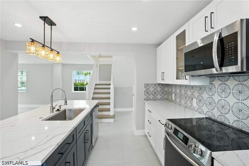 4 bedroom SingleFamilyResidence at 4880 Coquina Rd, Holiday Shores, Fort Myers Beach — photo 5