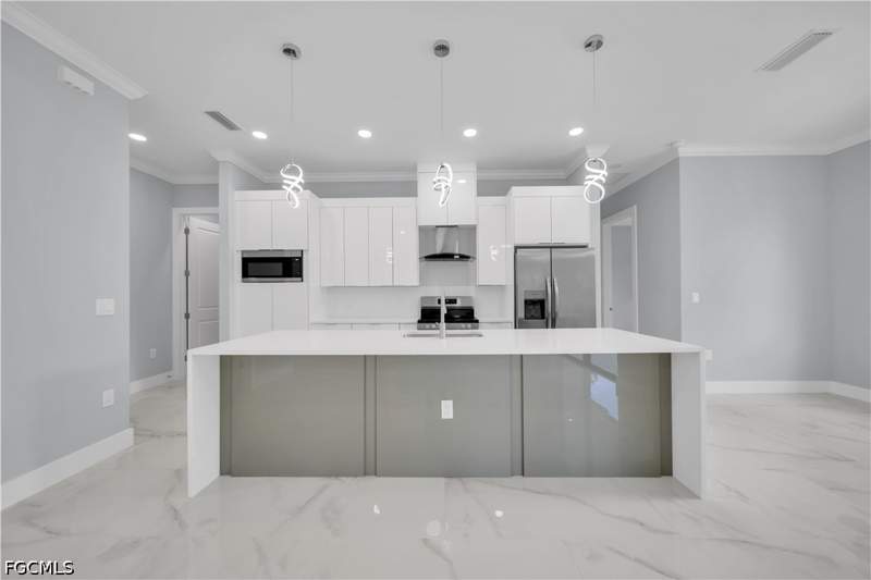 3 bedroom SingleFamilyResidence at 3212 33rd St W, Lehigh Acres, Lehigh Acres — photo 4