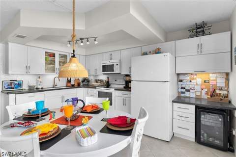 291 S. Collier Blvd 208, Marco Island FL - photo 7 of 28