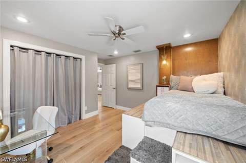 681 15th St SW, Naples FL - photo 10 of 50