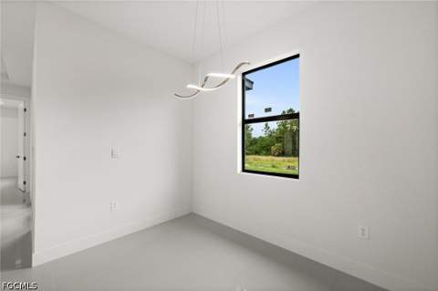 923 Bolivia Dr, Lehigh Acres FL - photo 11 of 44