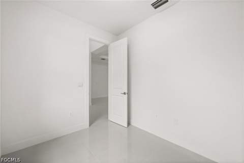 923 Bolivia Dr, Lehigh Acres FL - photo 16 of 44