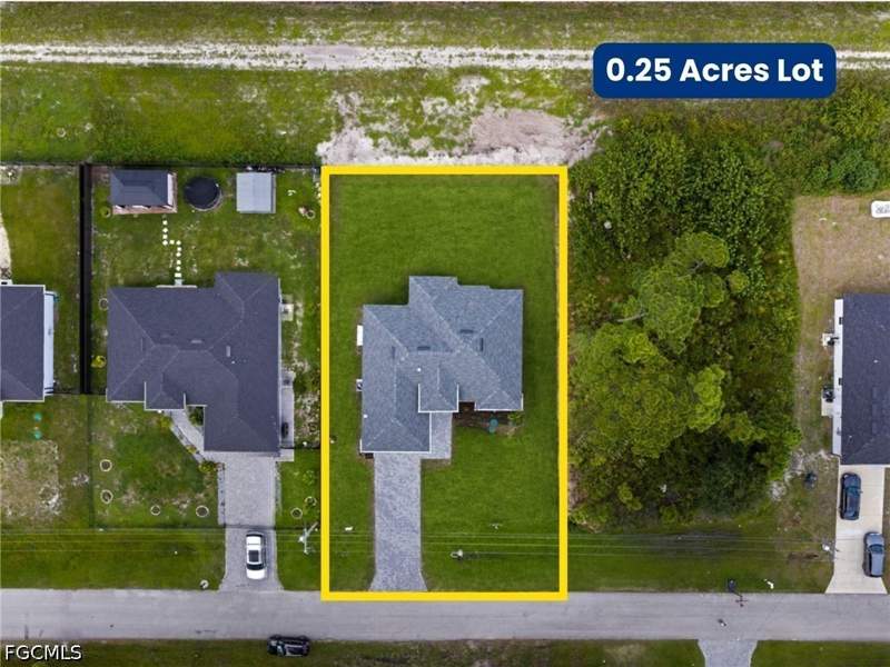4 bedroom SingleFamilyResidence at 923 Bolivia Dr, Lehigh Acres, Lehigh Acres — photo 2