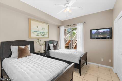 5470 16th Pl SW 101, Naples FL - photo 10 of 19