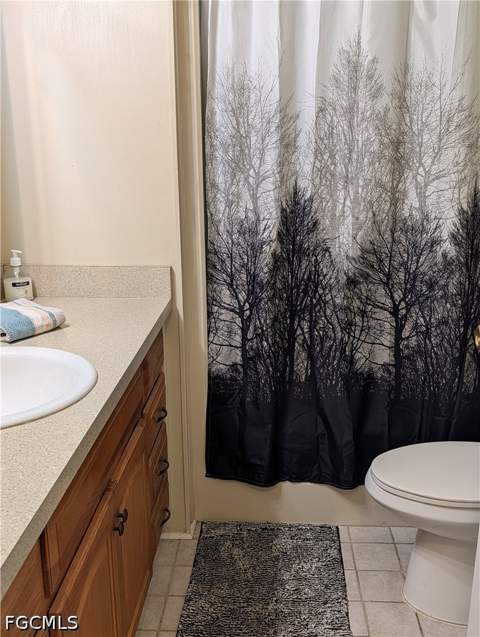 810 Hollyberry Ct, North Fort Myers FL - photo 10 of 33
