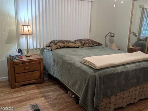 810 Hollyberry Ct, North Fort Myers FL - photo 12 of 33