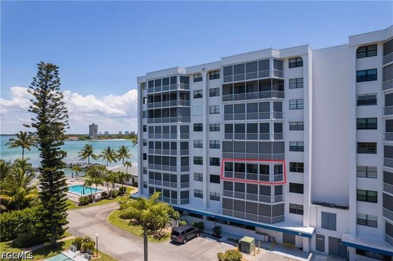2 bedroom Condominium at 8401 Estero Blvd 304, Marina Towers & Yacht Club, Fort Myers Beach — photo 2