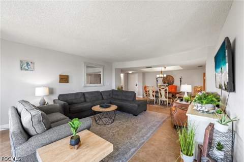 8401 Estero Blvd 304, Fort Myers Beach FL - photo 8 of 40