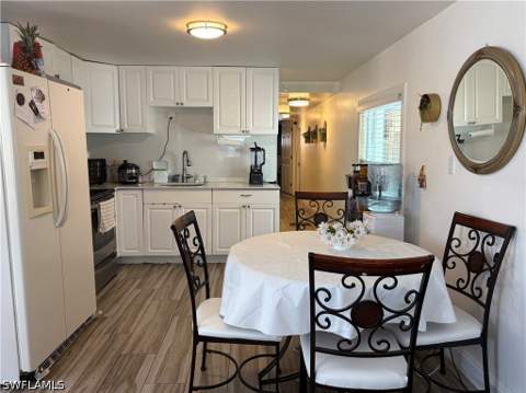 152 Cape Sable Dr, Naples FL - photo 11 of 15