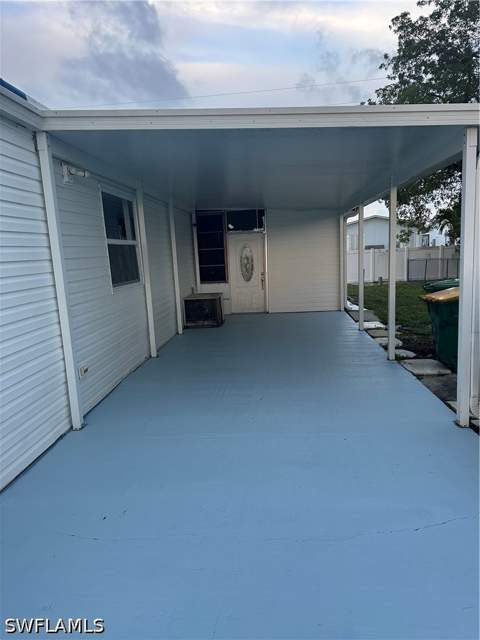 152 Cape Sable Dr, Naples FL - photo 6 of 15