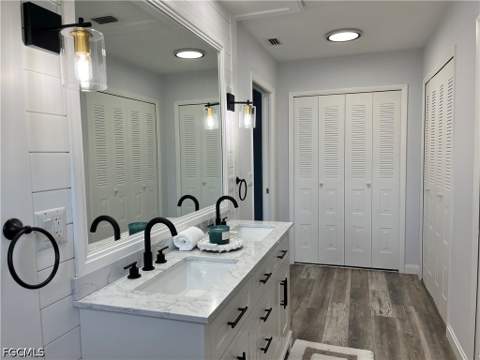 7084 E Brandywine Cir, Fort Myers FL - photo 17 of 39