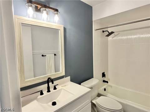 7084 E Brandywine Cir, Fort Myers FL - photo 22 of 39