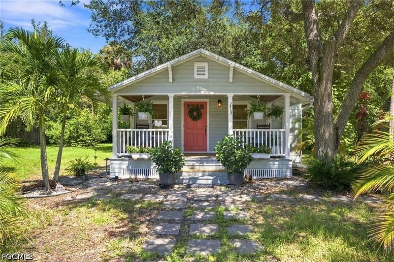 2 bedroom SingleFamilyResidence at 215 Granada Blvd, Russell Park, Fort Myers — photo 2