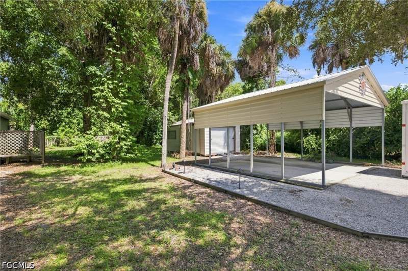 2 bedroom SingleFamilyResidence at 215 Granada Blvd, Russell Park, Fort Myers — photo 4